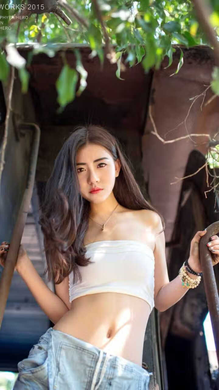 爱游戏体育app-进入极限：运动员挑战自我极限的精彩瞬间，参加极限运动