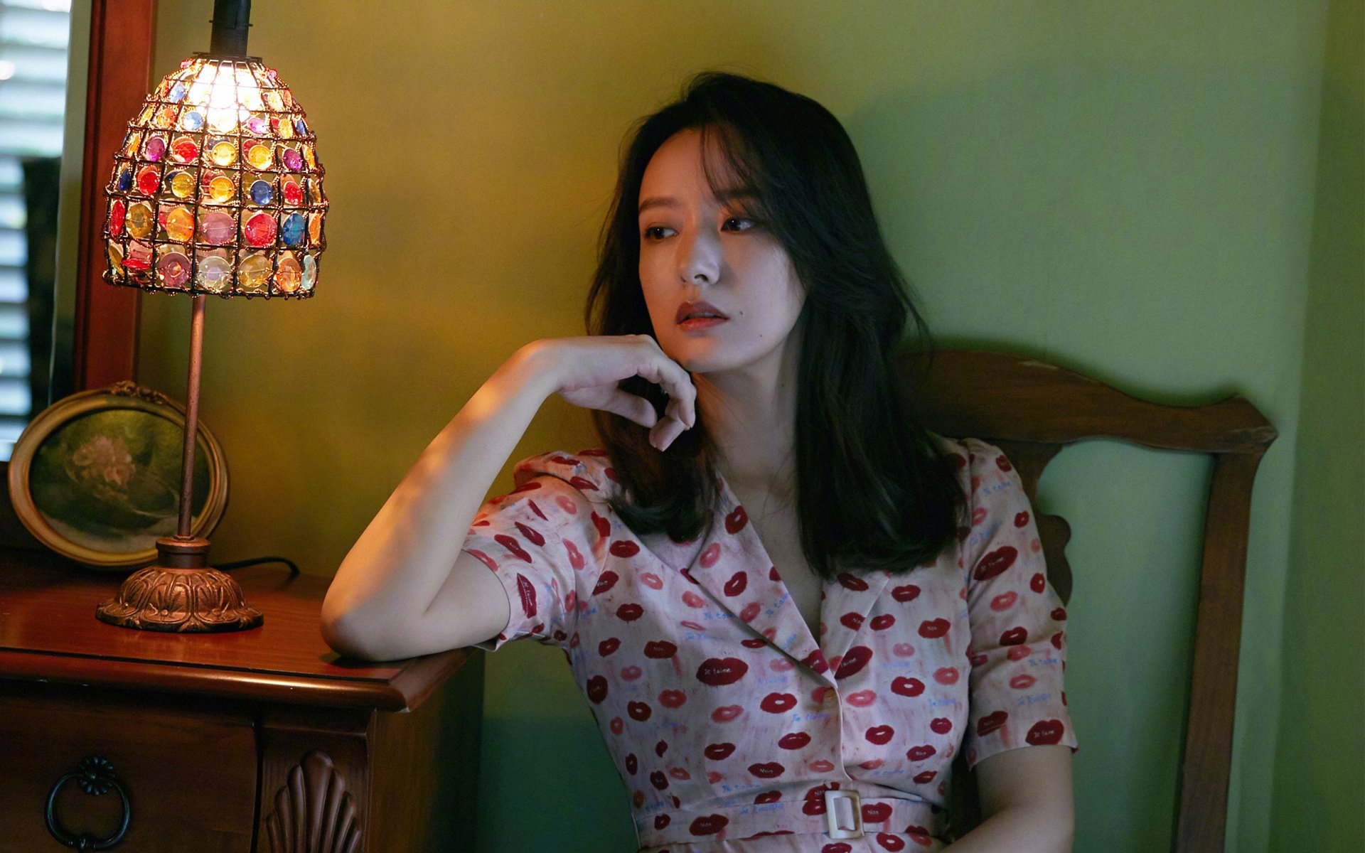 德甲策划巧妙：战术变革带来无限惊喜！，德甲格局